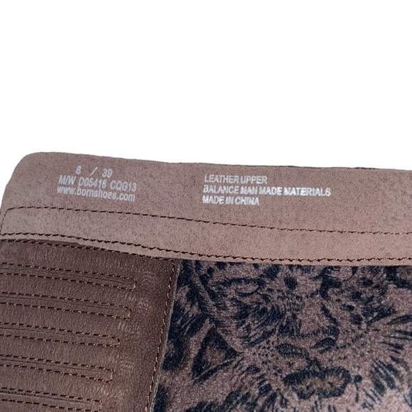 BORN Lizzie Western-Inspired Studded Genuine Leather Brown Boots - Women Size 8 - Picture 15 of 16